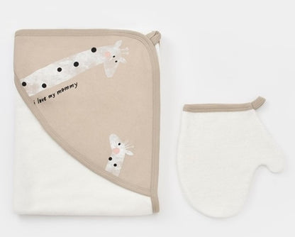 I Love My Mommy - Organic Towel and Scrub Mitt Set